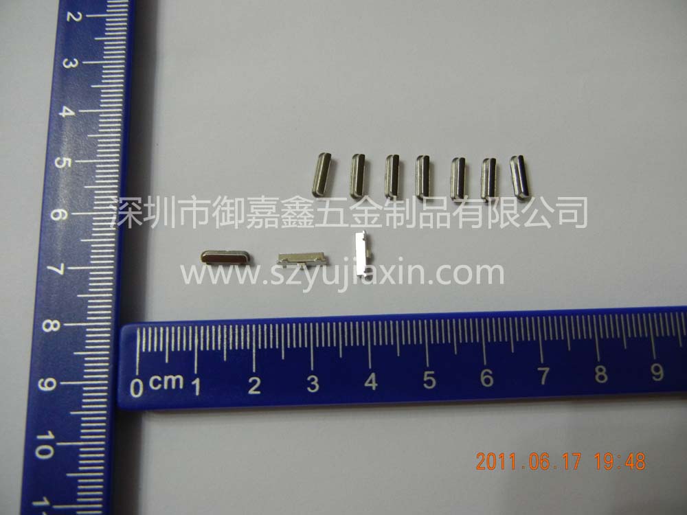 携帯電話サイドボタン|Shenzhen Yujiaxin Hardware Products Co., Ltd.|粉末冶金加工|金属射出成形加工|MIM加工|PM加工
